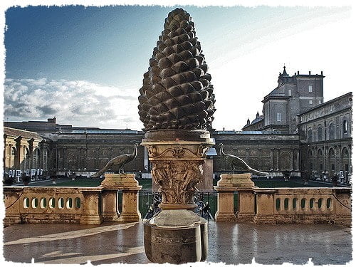Plaza San Pedro- Piña Plaza San Pedro- Piña